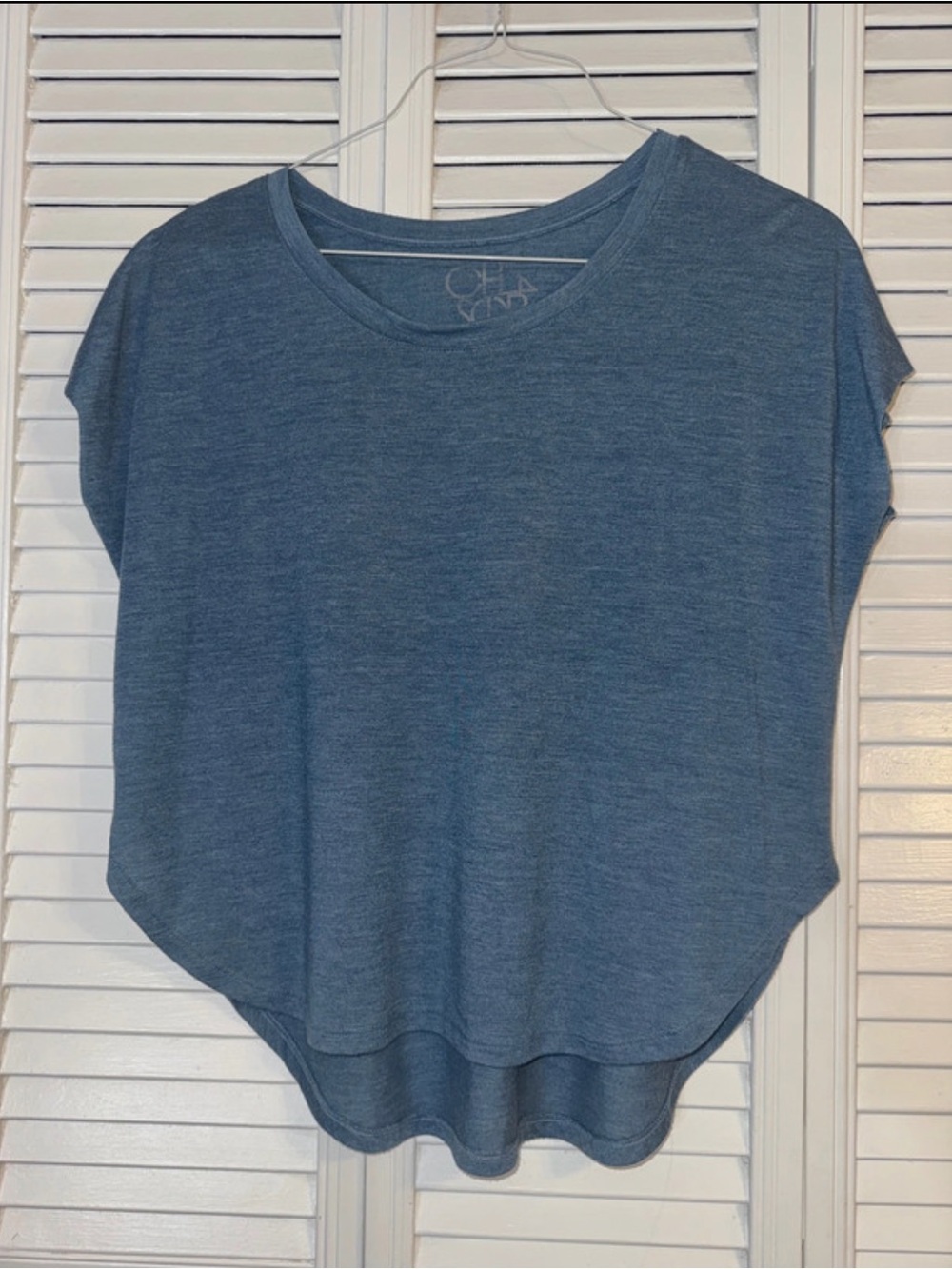 Chaser Heathered Blue Butterfly Sleeve Scoop Neck Hi-Low Tank/Tunic